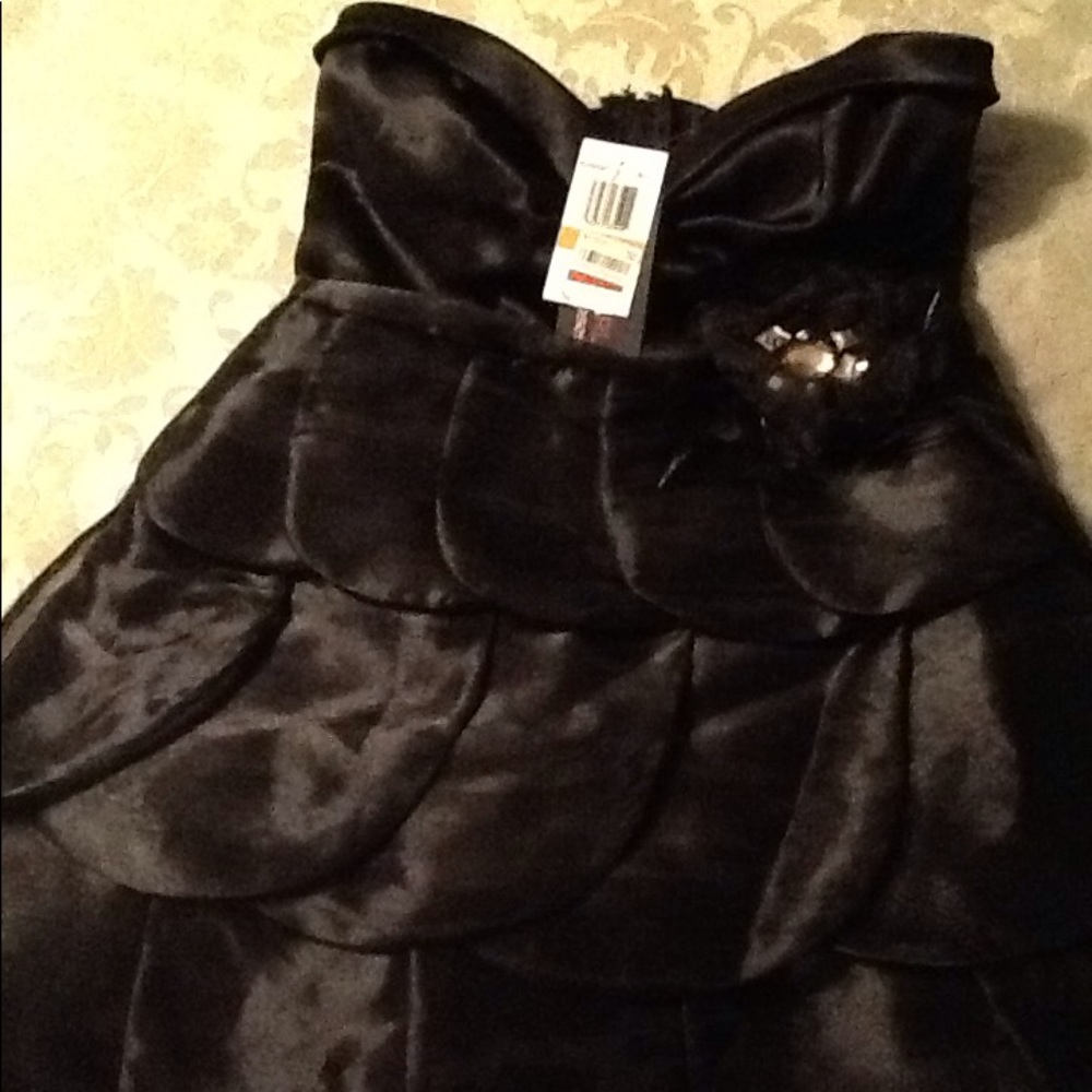 Sleeveless Party Dress